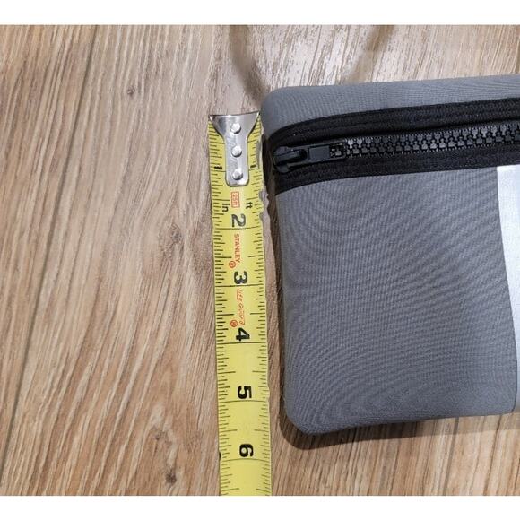 HAUTE SHORE Gray and Orange Shoulder Bag - Picture 13 of 13